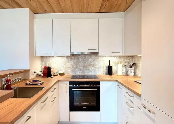 Modernes - Lakeview Sunnmatte Apartman *